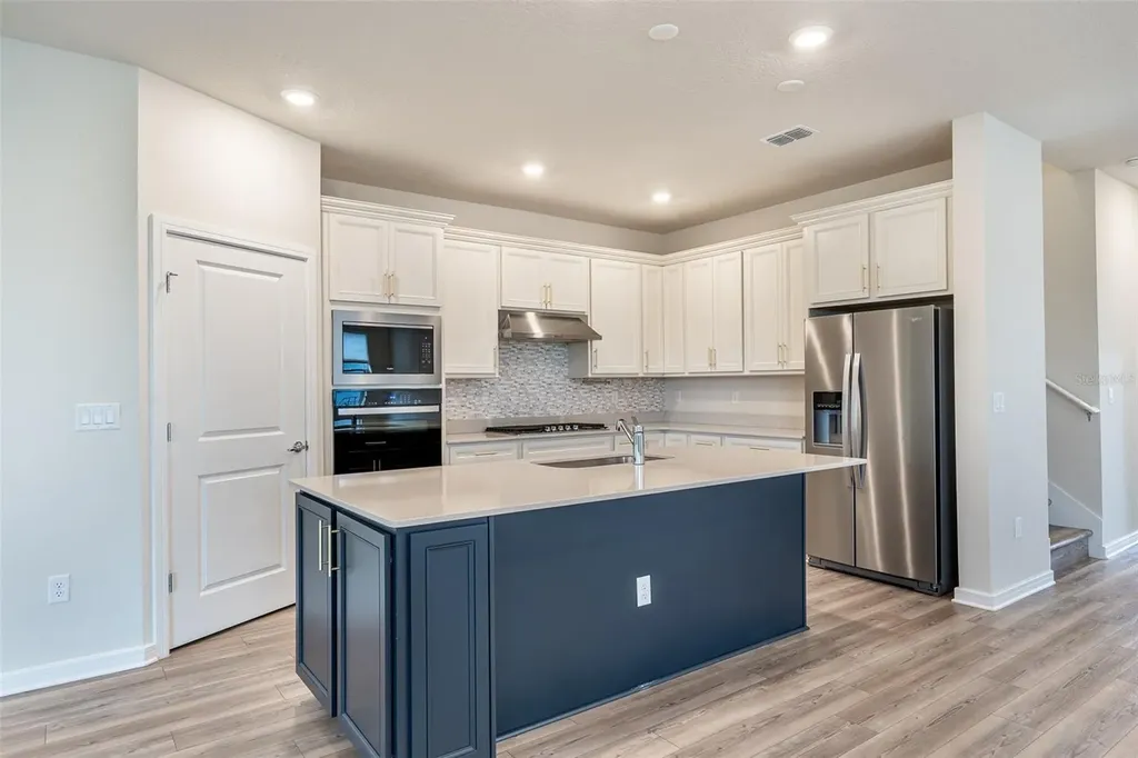 15966 Winding Bluff Drive Montverde FL 34756