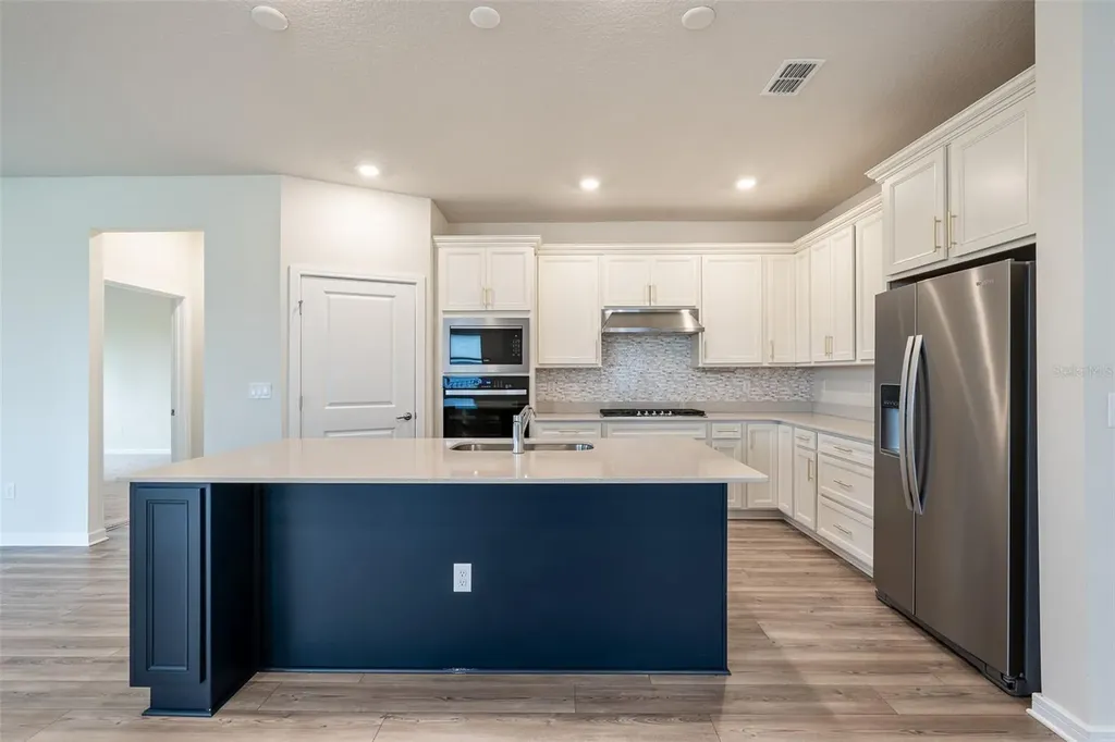 15966 Winding Bluff Drive Montverde FL 34756