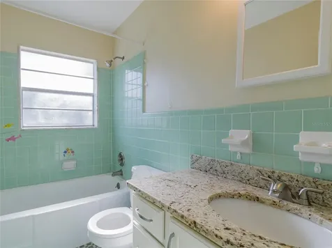 3815 NW 45th Street Gainesville FL 32606