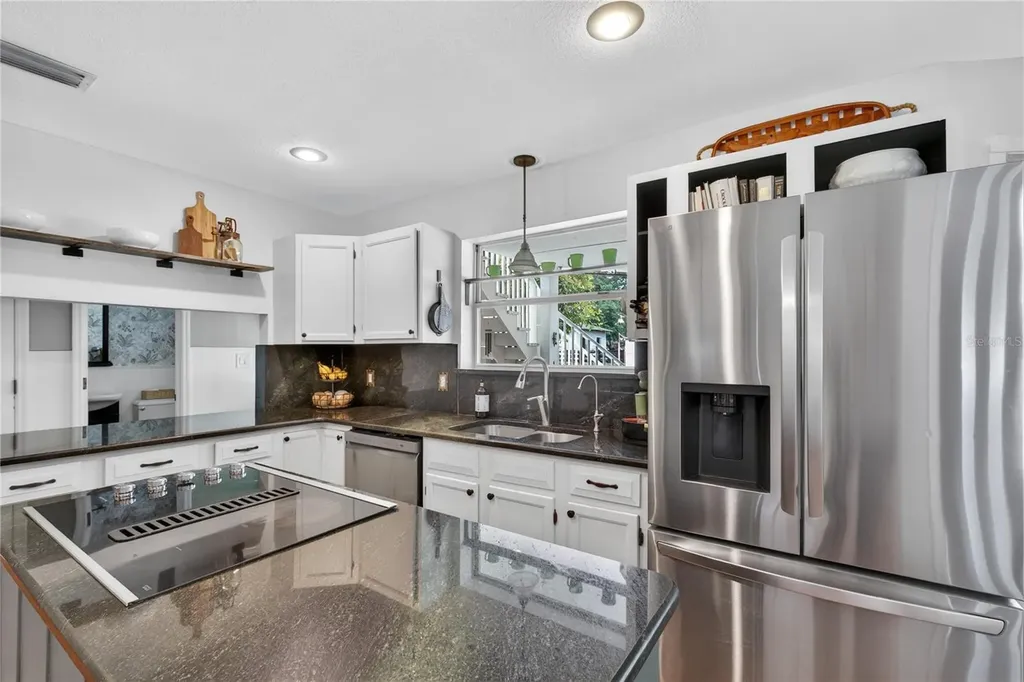 32040 Chestnut Lane Sorrento FL 32776