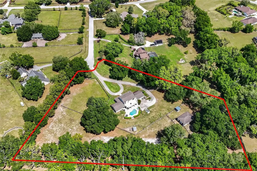 32040 Chestnut Lane Sorrento FL 32776