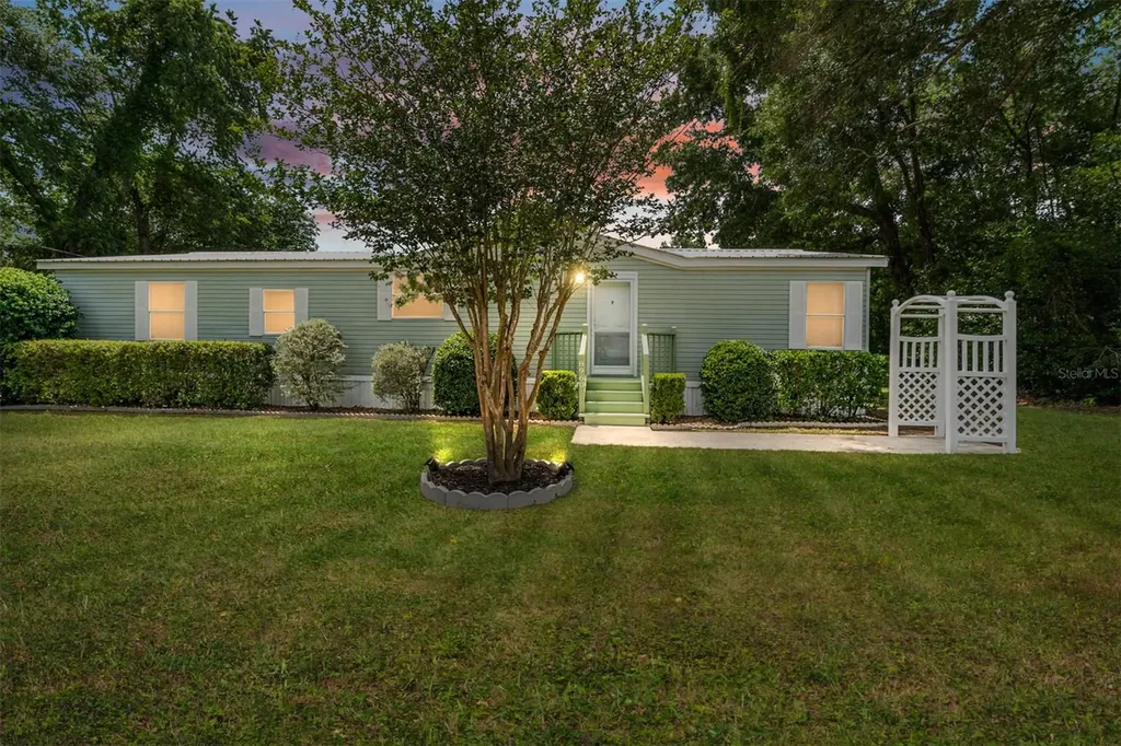 8960 SW 32nd Terrace Ocala FL 34476