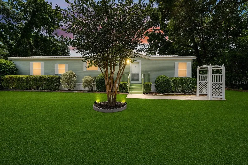 8960 SW 32nd Terrace Ocala FL 34476
