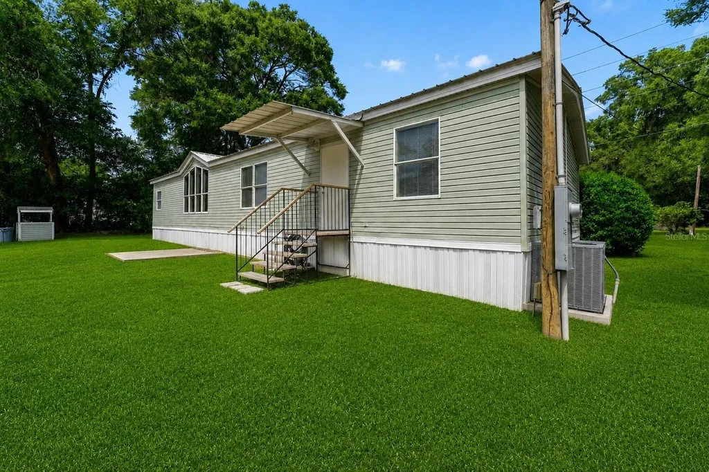 8960 SW 32nd Terrace Ocala FL 34476