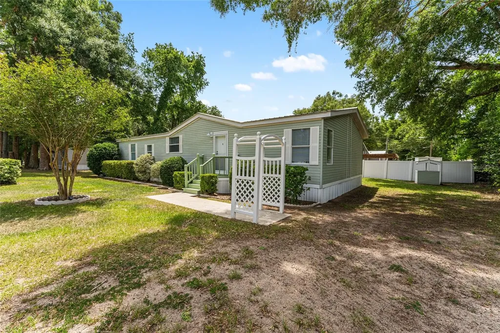 8960 SW 32nd Terrace Ocala FL 34476