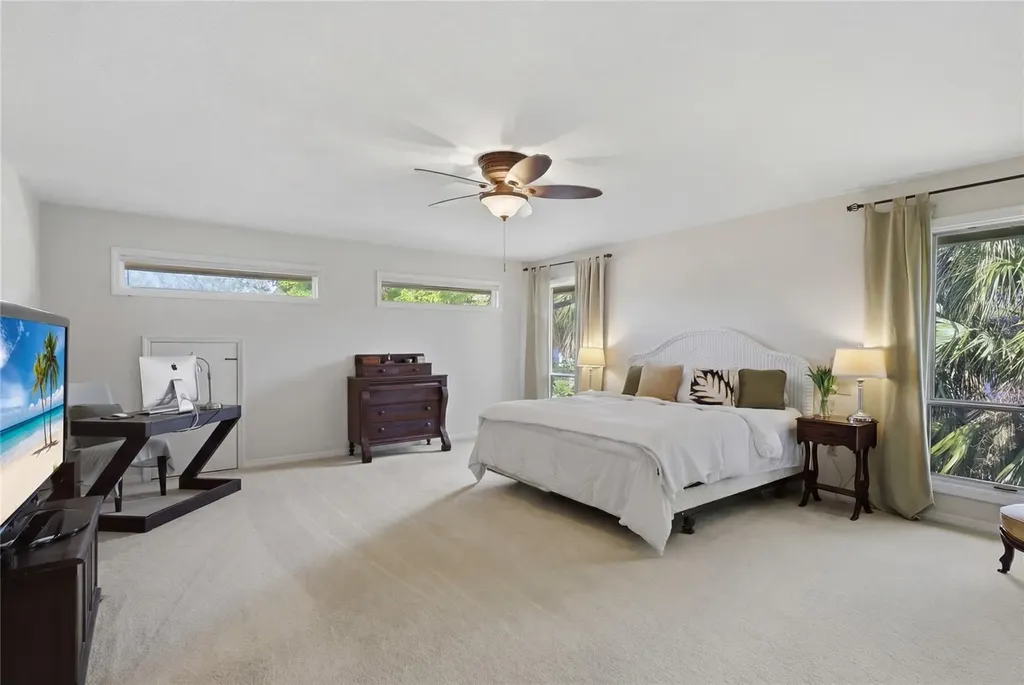 4937 Landings Court Sarasota FL 34231