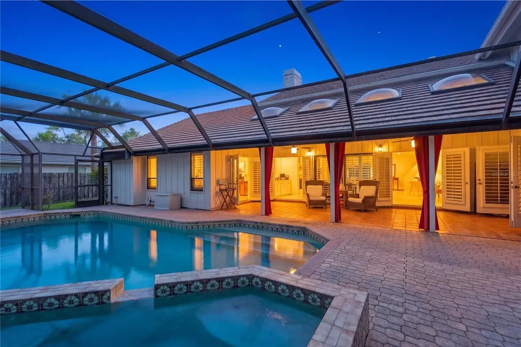 4937 Landings Court Sarasota FL 34231