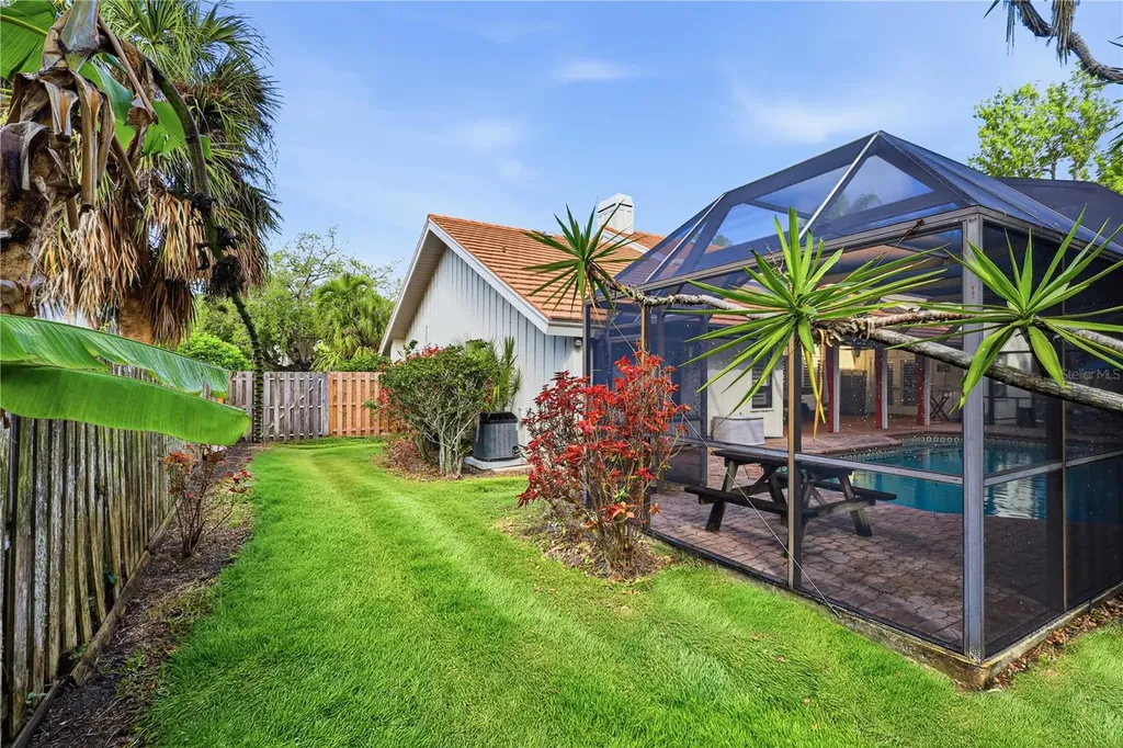 4937 Landings Court Sarasota FL 34231