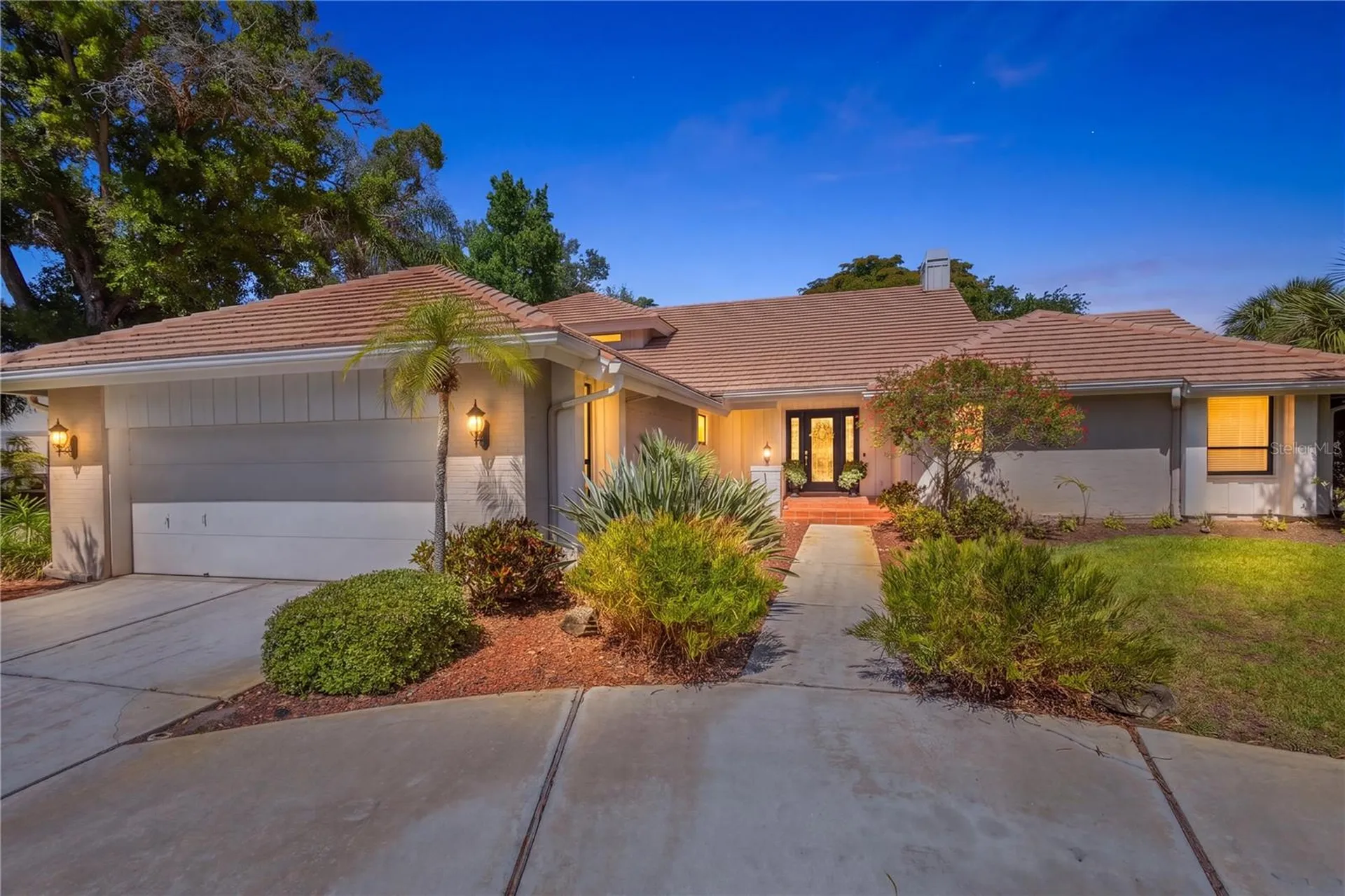4937 Landings Court Sarasota FL 34231