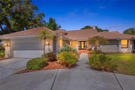 4937 Landings Court Sarasota FL 34231