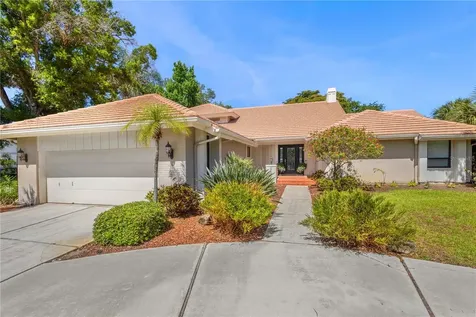 4937 Landings Court Sarasota FL 34231