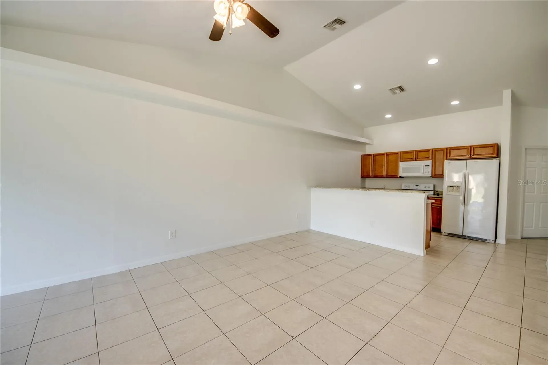 842/844 SW 39th Terrace Cape Coral FL 33914