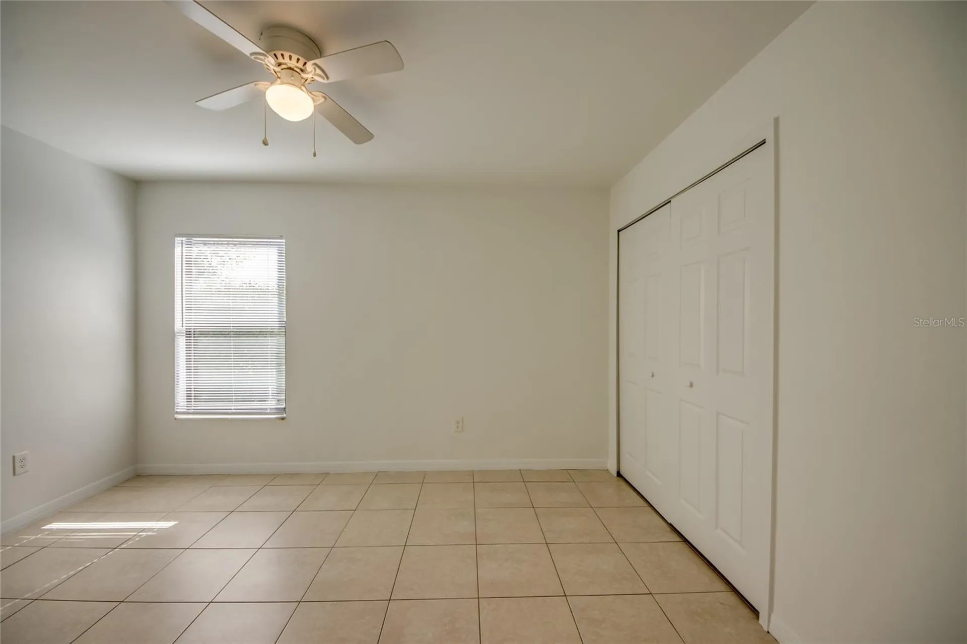 842/844 SW 39th Terrace Cape Coral FL 33914