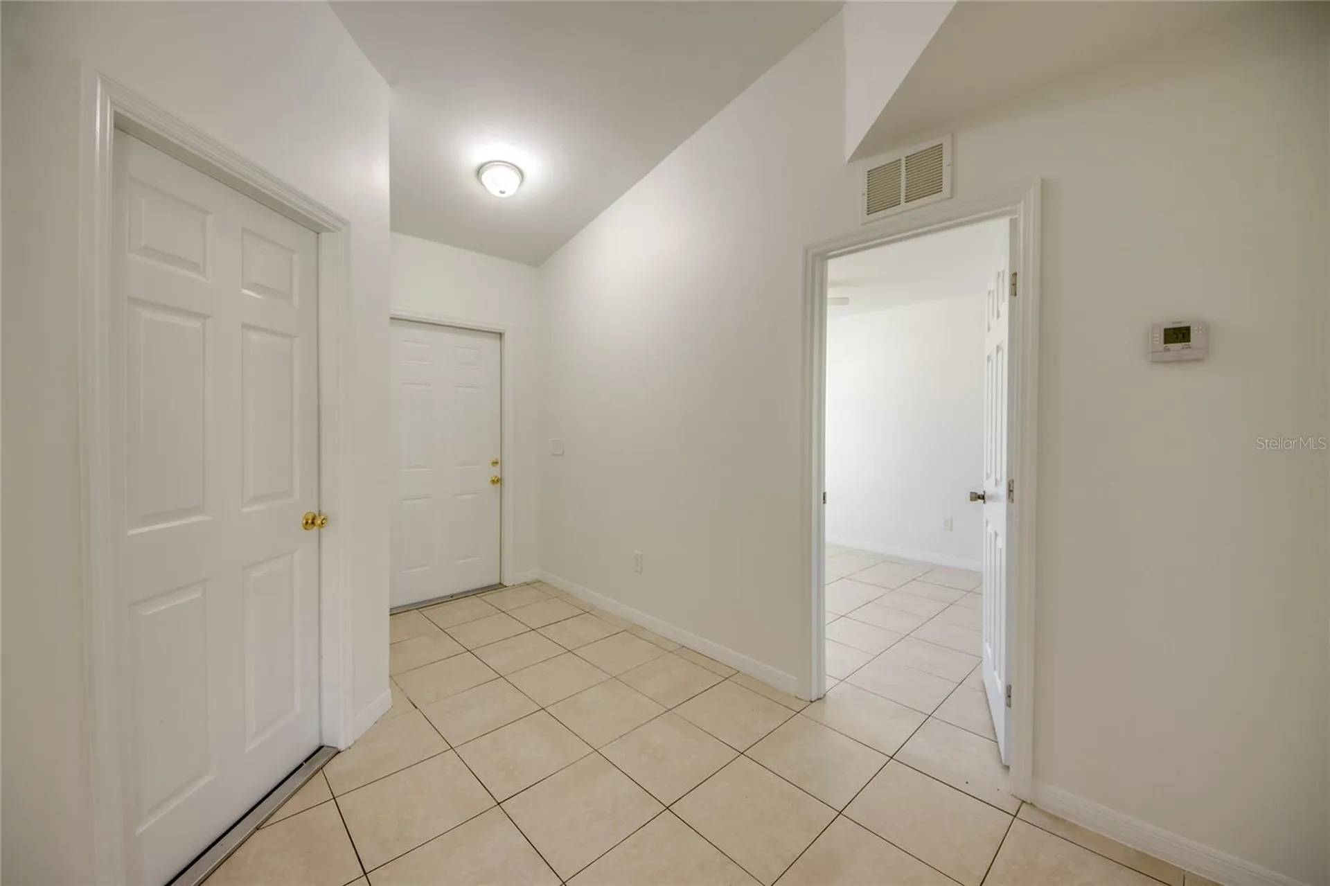 842/844 SW 39th Terrace Cape Coral FL 33914