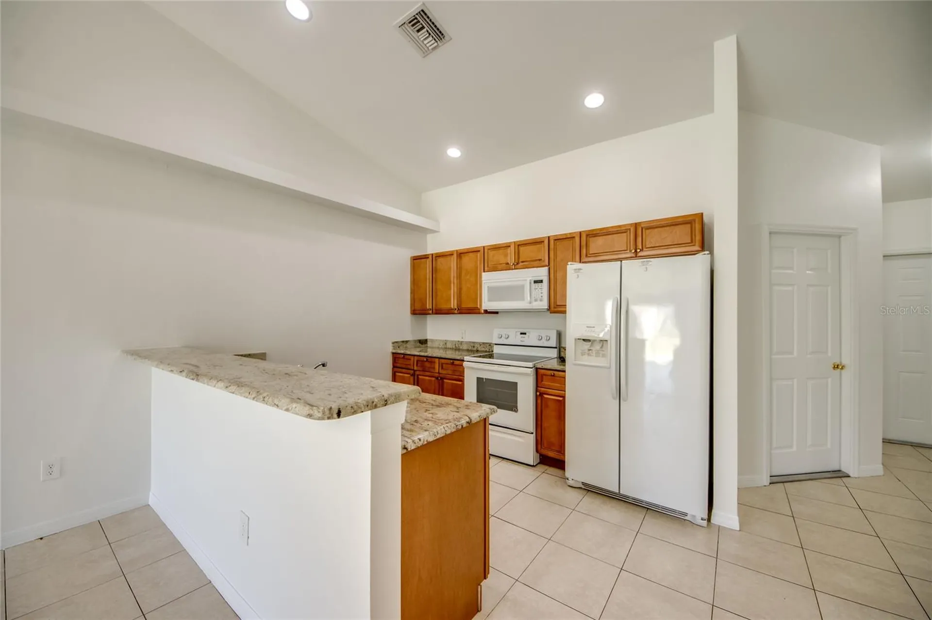 842/844 SW 39th Terrace Cape Coral FL 33914