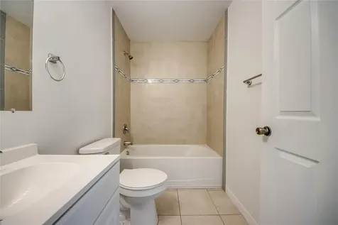842/844 SW 39th Terrace Cape Coral FL 33914