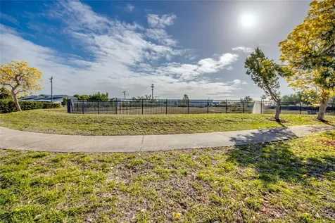 842/844 SW 39th Terrace Cape Coral FL 33914