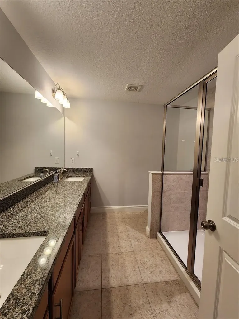 5514 Viola Lee Way Lutz FL 33558