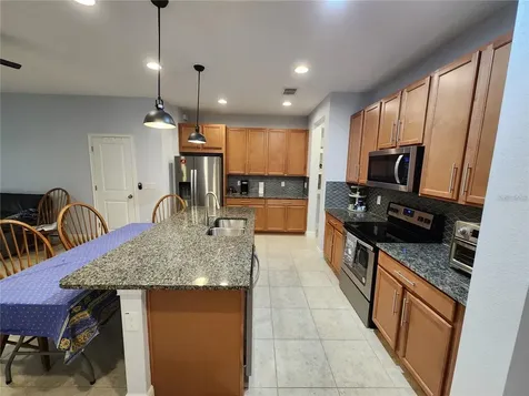 5514 Viola Lee Way Lutz FL 33558