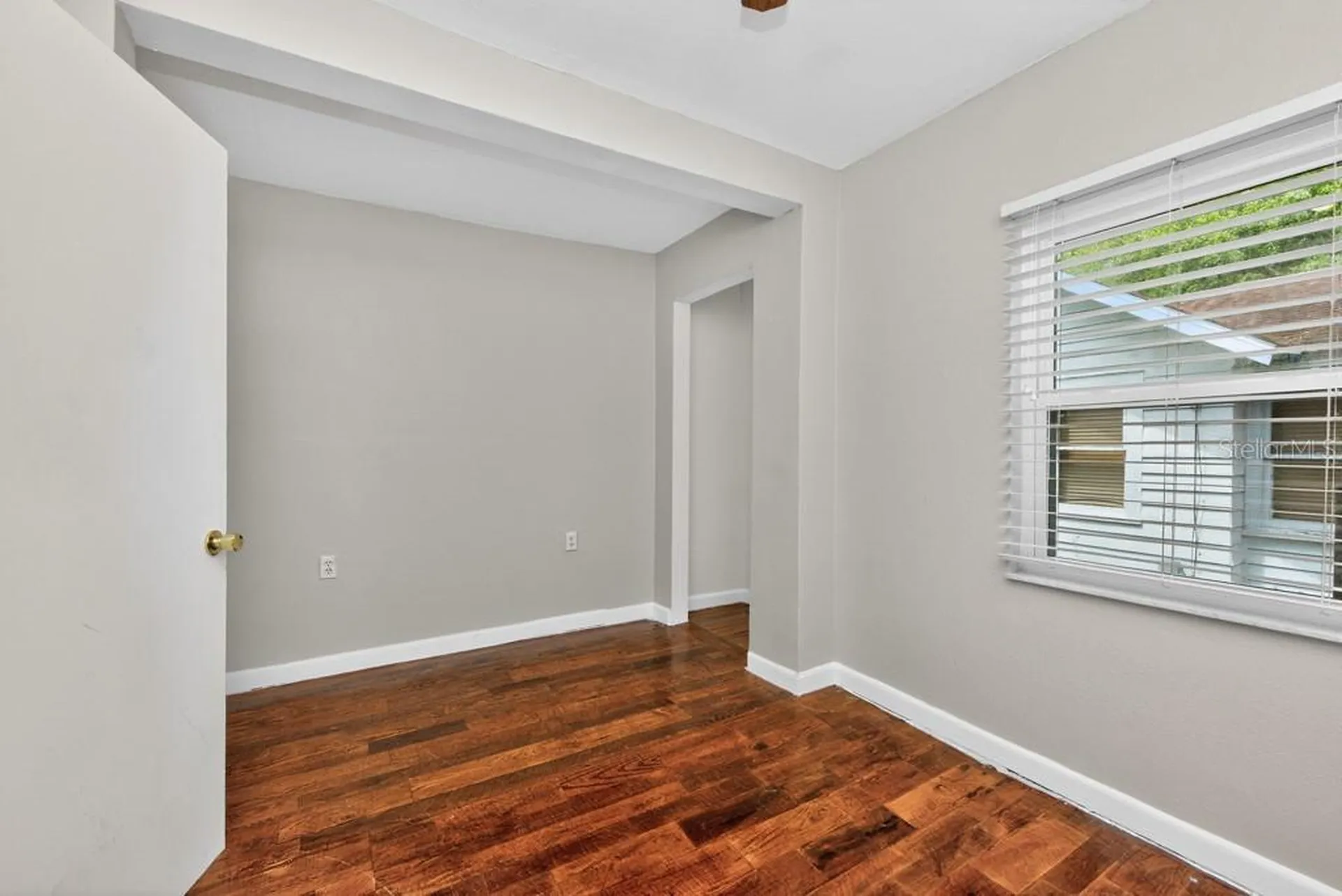 5818 39th Street N St Petersburg FL 33714