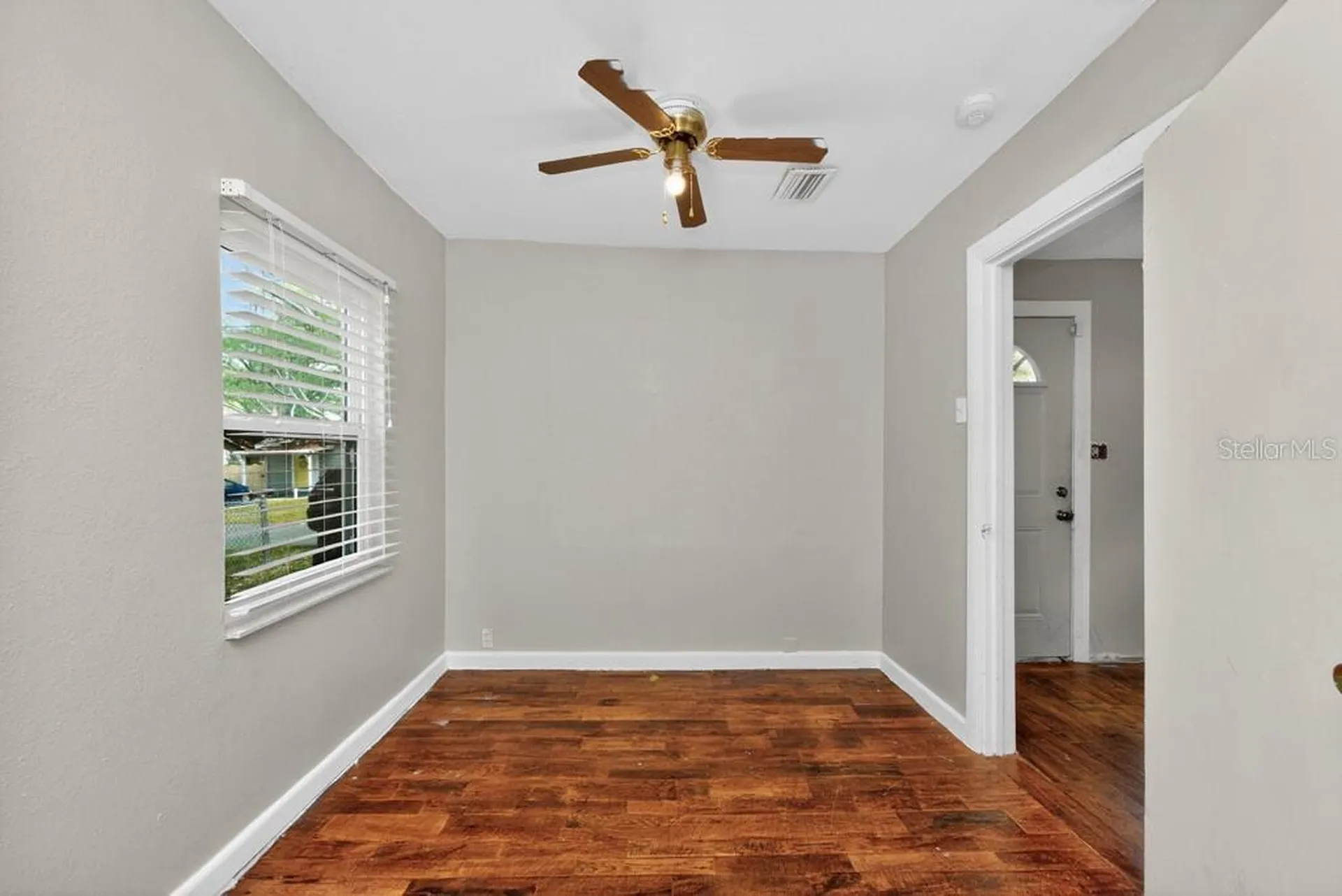 5818 39th Street N St Petersburg FL 33714