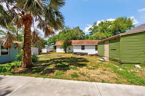 5818 39th Street N St Petersburg FL 33714