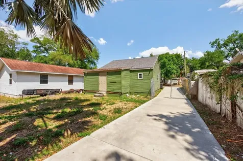 5818 39th Street N St Petersburg FL 33714