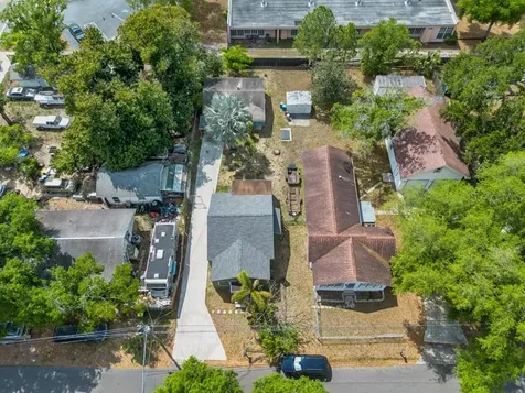 5818 39th Street N St Petersburg FL 33714