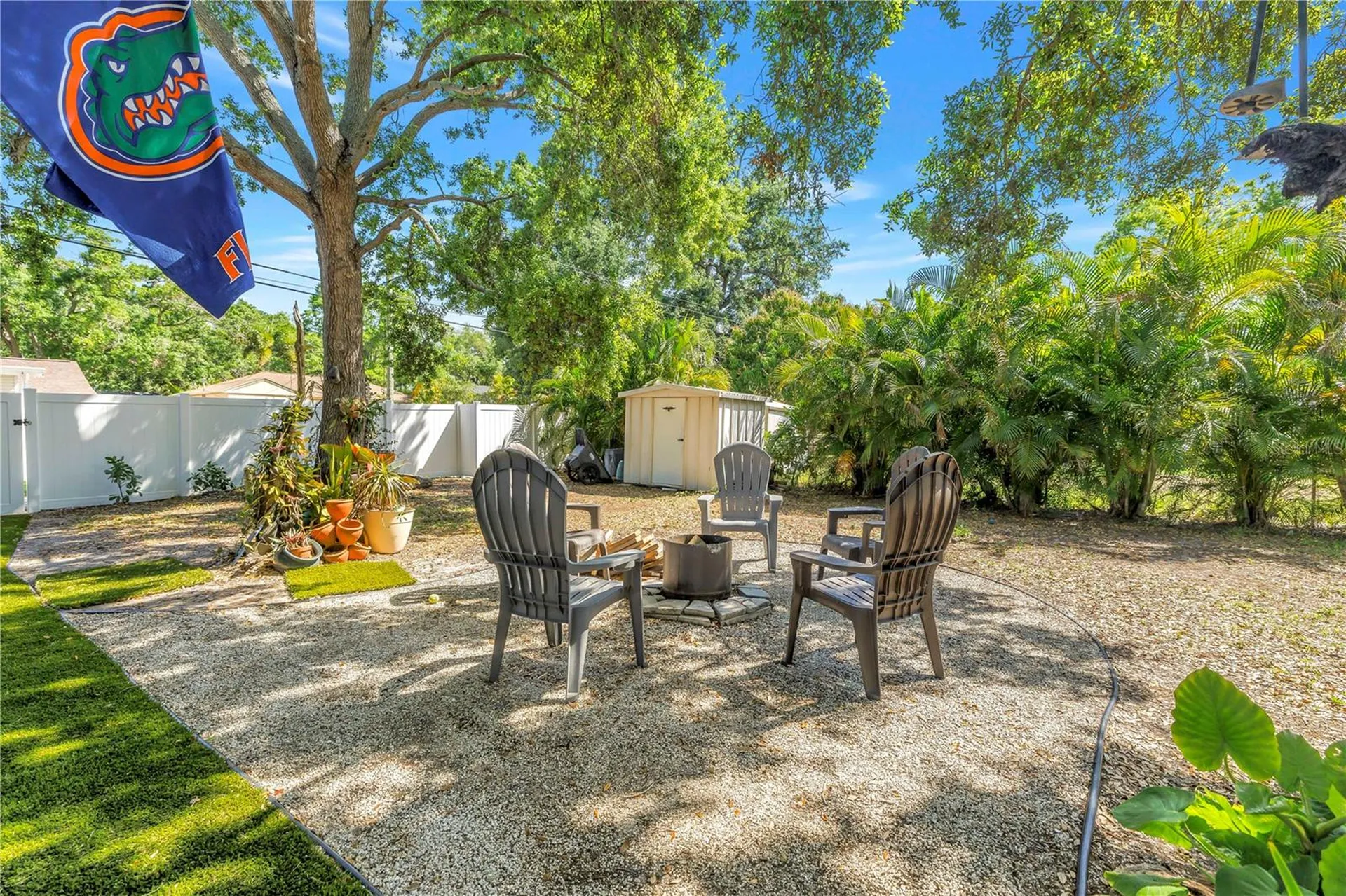 201 35th Avenue NE St Petersburg FL 33704