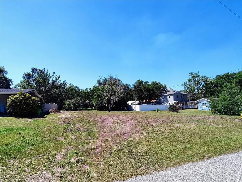 0 E Myrtle Street Howey In The Hills FL 34737
