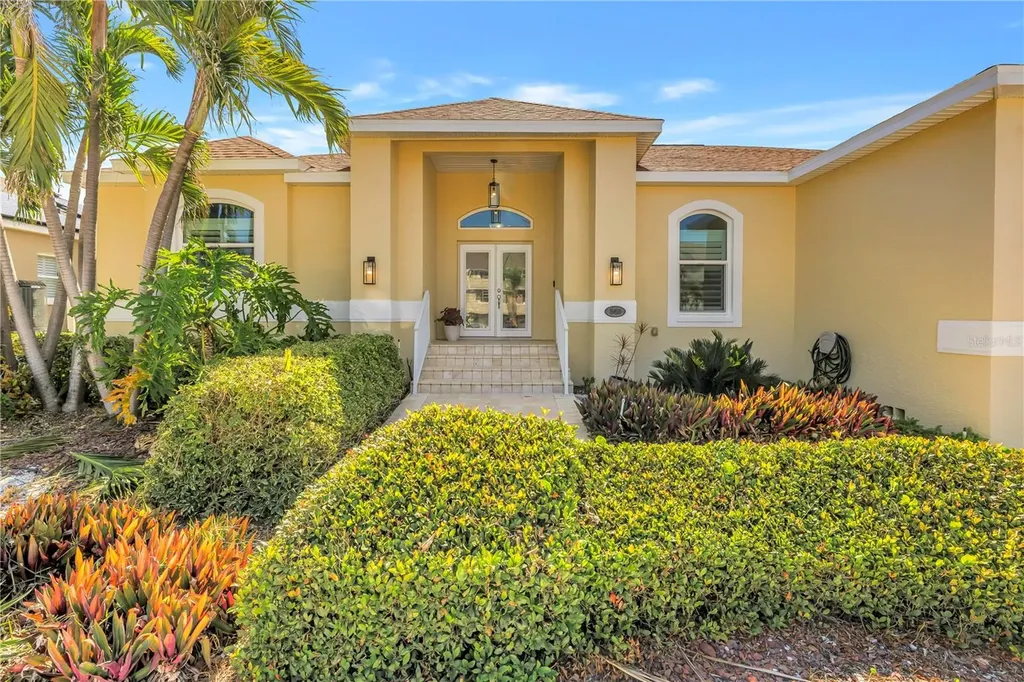 343 8th Avenue N Tierra Verde FL 33715