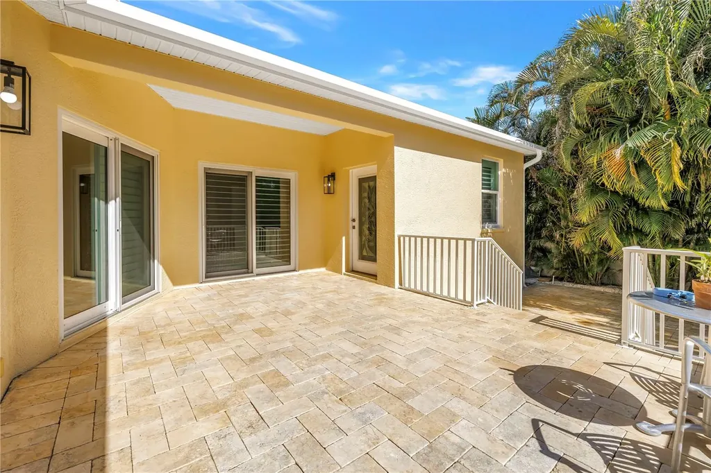 343 8th Avenue N Tierra Verde FL 33715