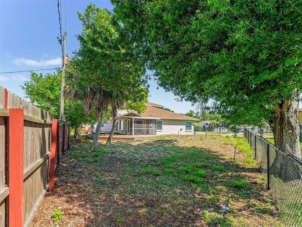 822 Diane Circle Englewood FL 34223