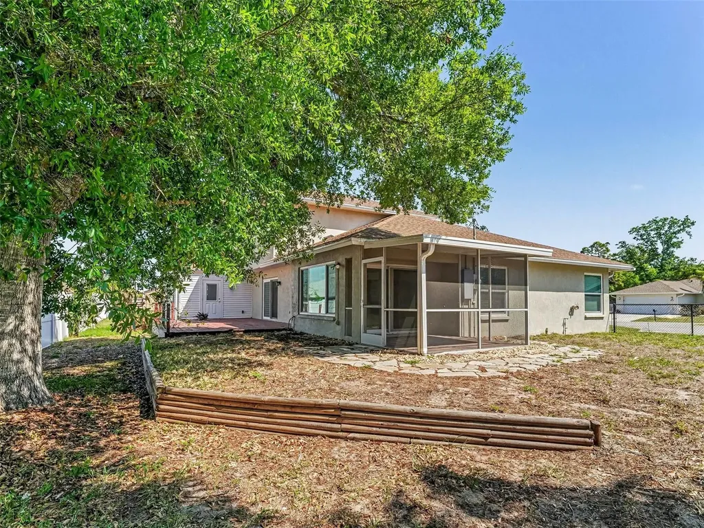 822 Diane Circle Englewood FL 34223
