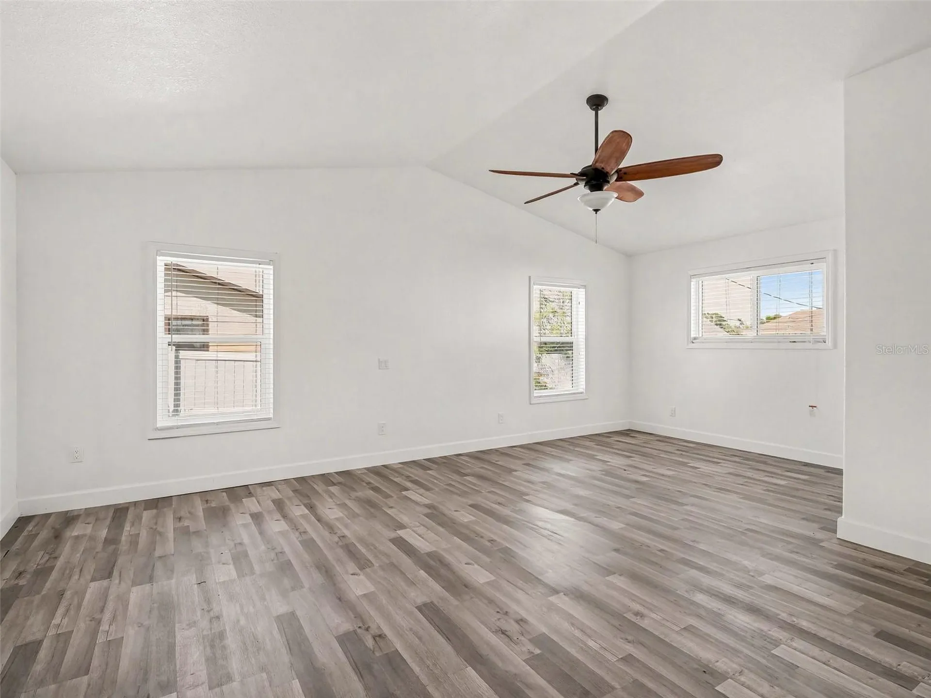 822 Diane Circle Englewood FL 34223