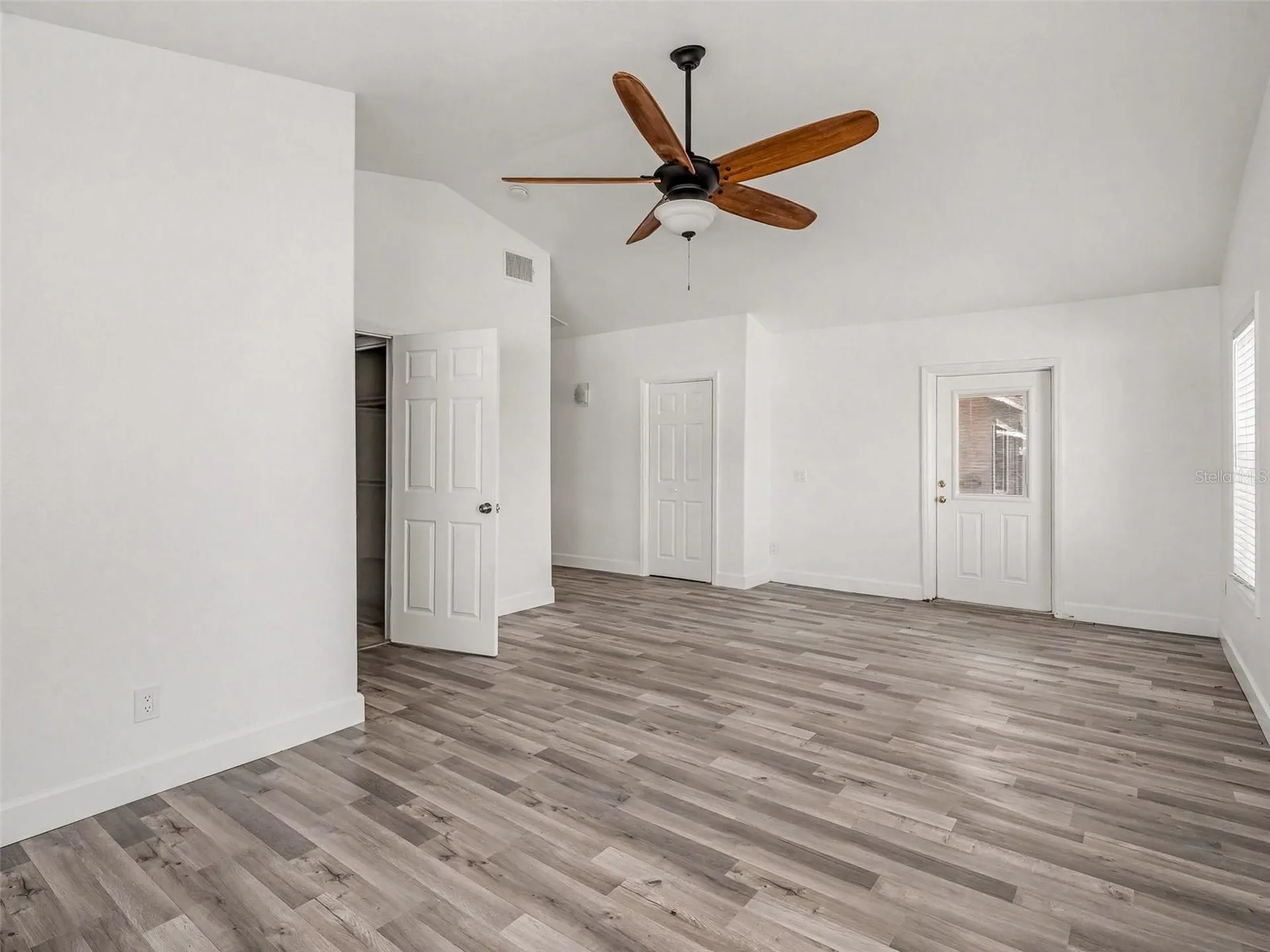 822 Diane Circle Englewood FL 34223