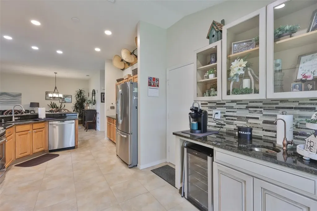 2261 Brookfield Greens Circle Sun City Center FL 33573