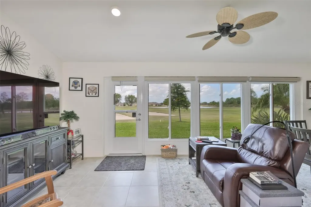 2261 Brookfield Greens Circle Sun City Center FL 33573
