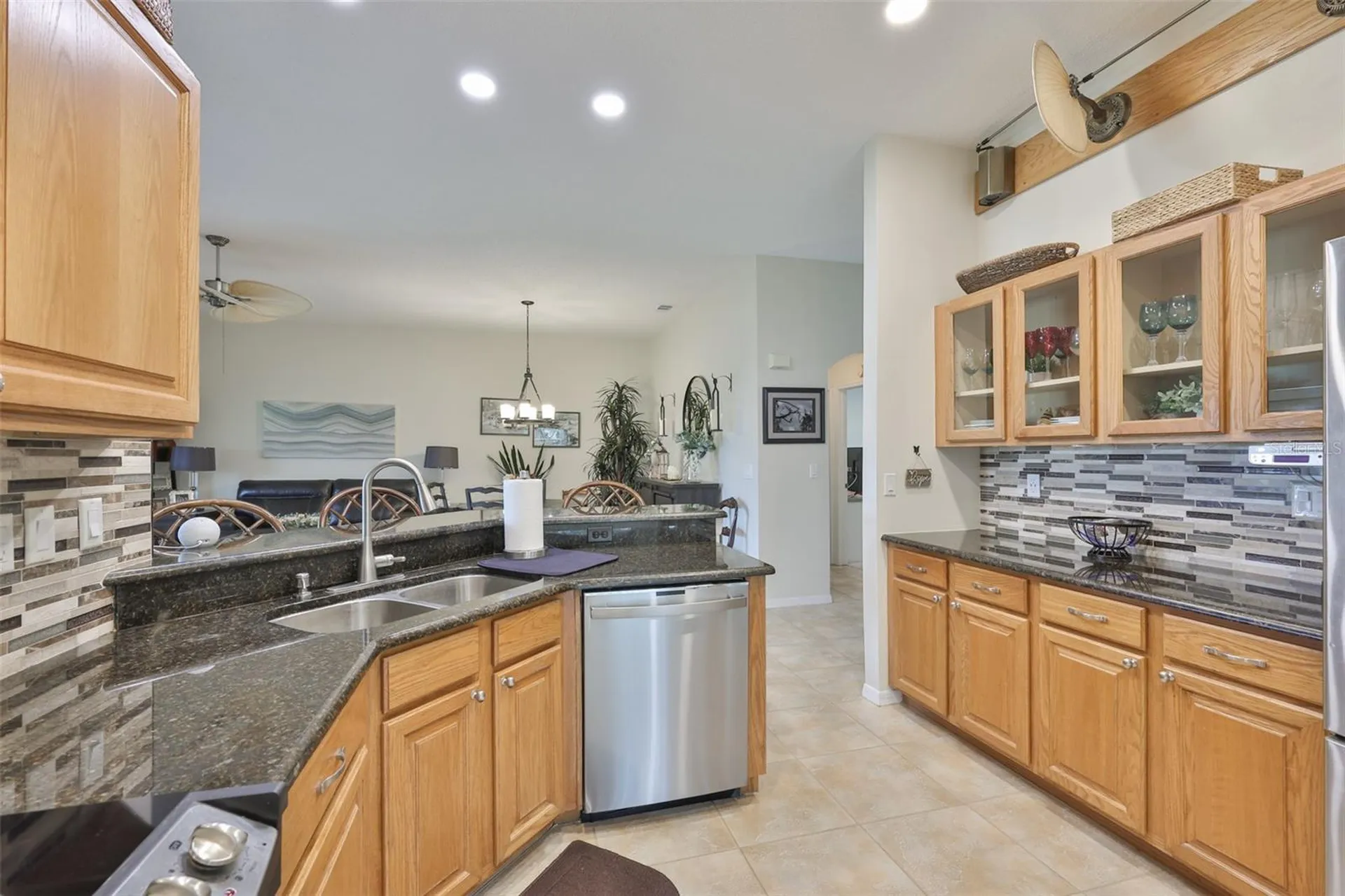 2261 Brookfield Greens Circle Sun City Center FL 33573