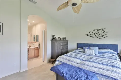2261 Brookfield Greens Circle Sun City Center FL 33573
