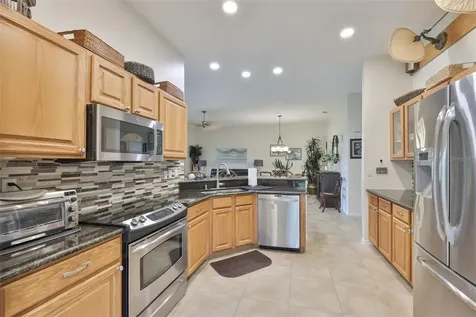 2261 Brookfield Greens Circle Sun City Center FL 33573