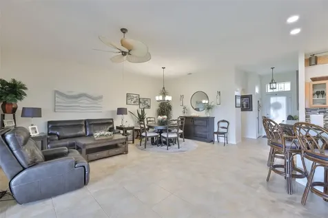 2261 Brookfield Greens Circle Sun City Center FL 33573