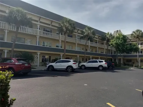 2459 Franciscan Drive Clearwater FL 33763