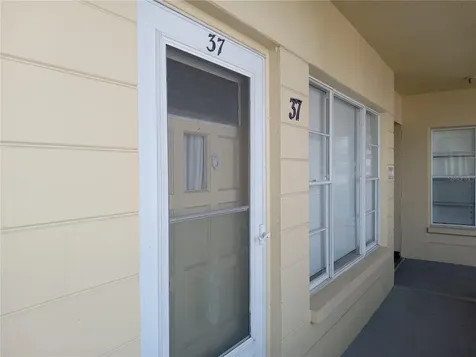 2459 Franciscan Drive Clearwater FL 33763