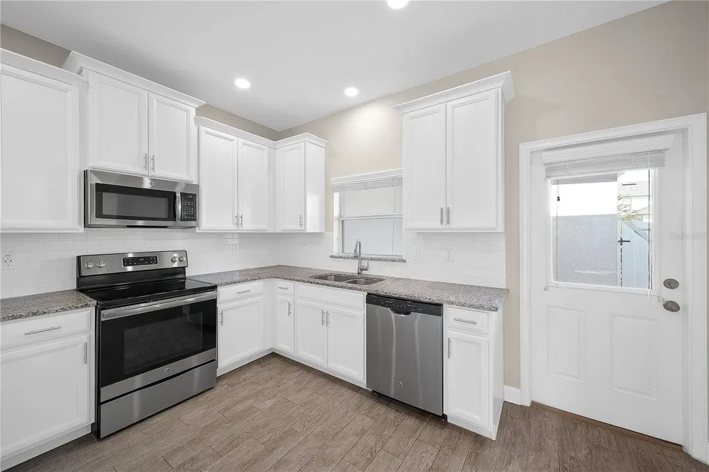 11607 Mystery Lane Orlando FL 32832