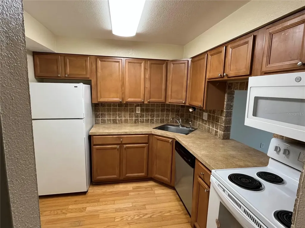 2760 Coconut Bay Lane Lane Sarasota FL 34237