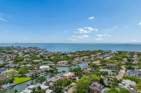 4804 Culbreath Isles Road Tampa FL 33629