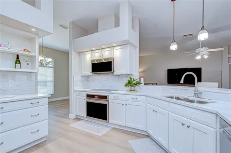 3041 Colonial Ridge Drive Brandon FL 33511