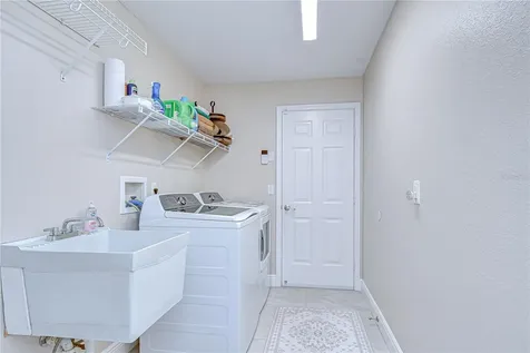 3041 Colonial Ridge Drive Brandon FL 33511