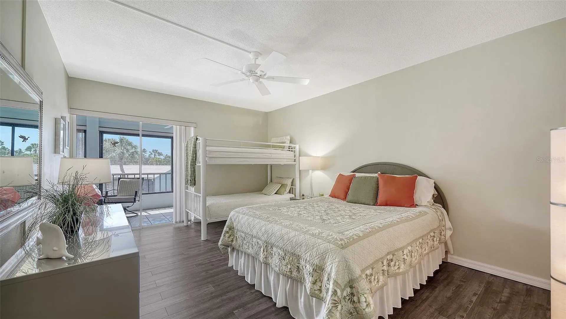 225 Hourglass Way Sarasota FL 34242